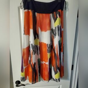 Beautiful abstract print Jones New York fully lined maxi skirt